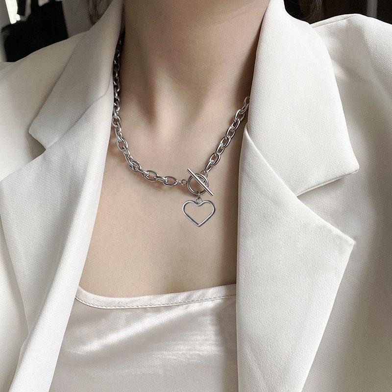 Avtoit | Thick Chain Closure Necklace