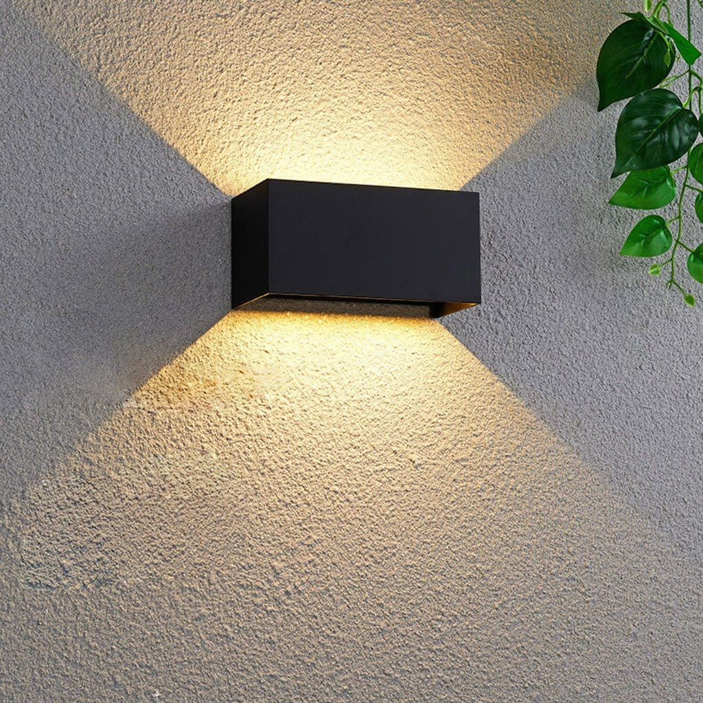 Avtoit | Modern waterproof rectangular LED wall light for outdoor use with up and down lighting