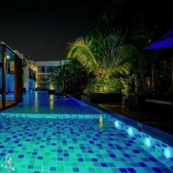 Avtoit | Underwater LED Pool Lights – Waterproof & Remote Control