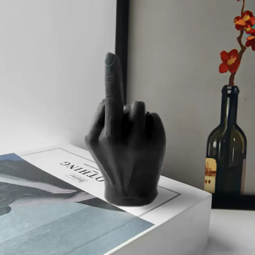 Avtoit | Middle Flame Humorous Candle