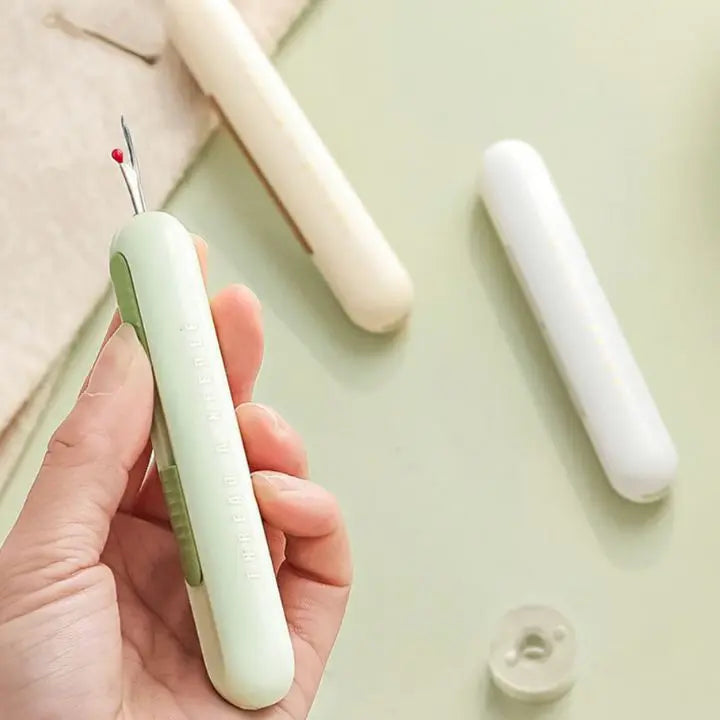 Avtoit | 2-in-1 Needle Threader & Seam Ripper