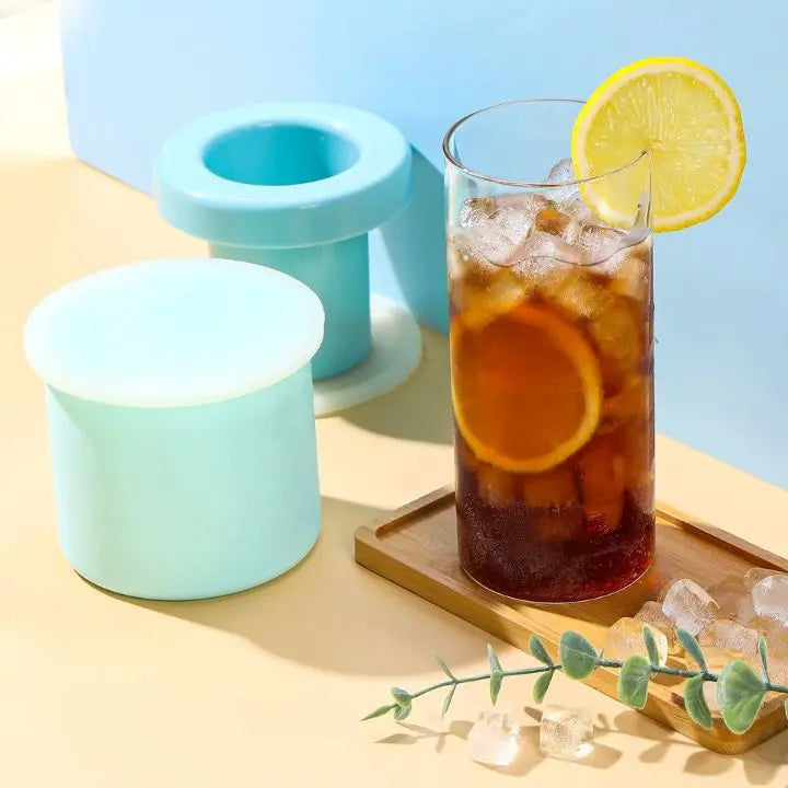Avtoit | Cylindrical Ice Cube Tray made of Silicone – 60 Mini Cubes for Drinks