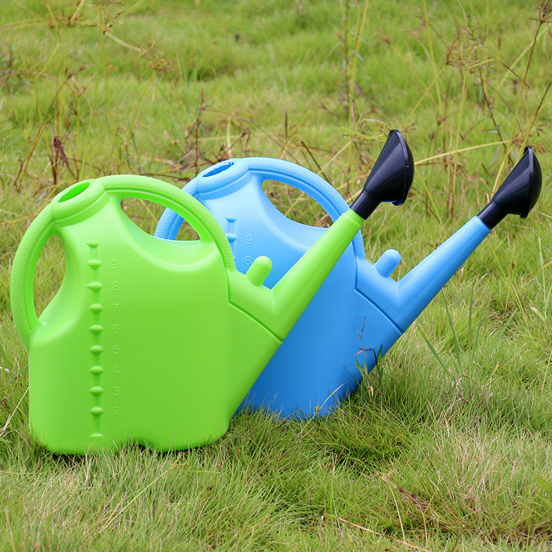 Avtoit | Watering can with large capacity and long spout for precise watering and plant care