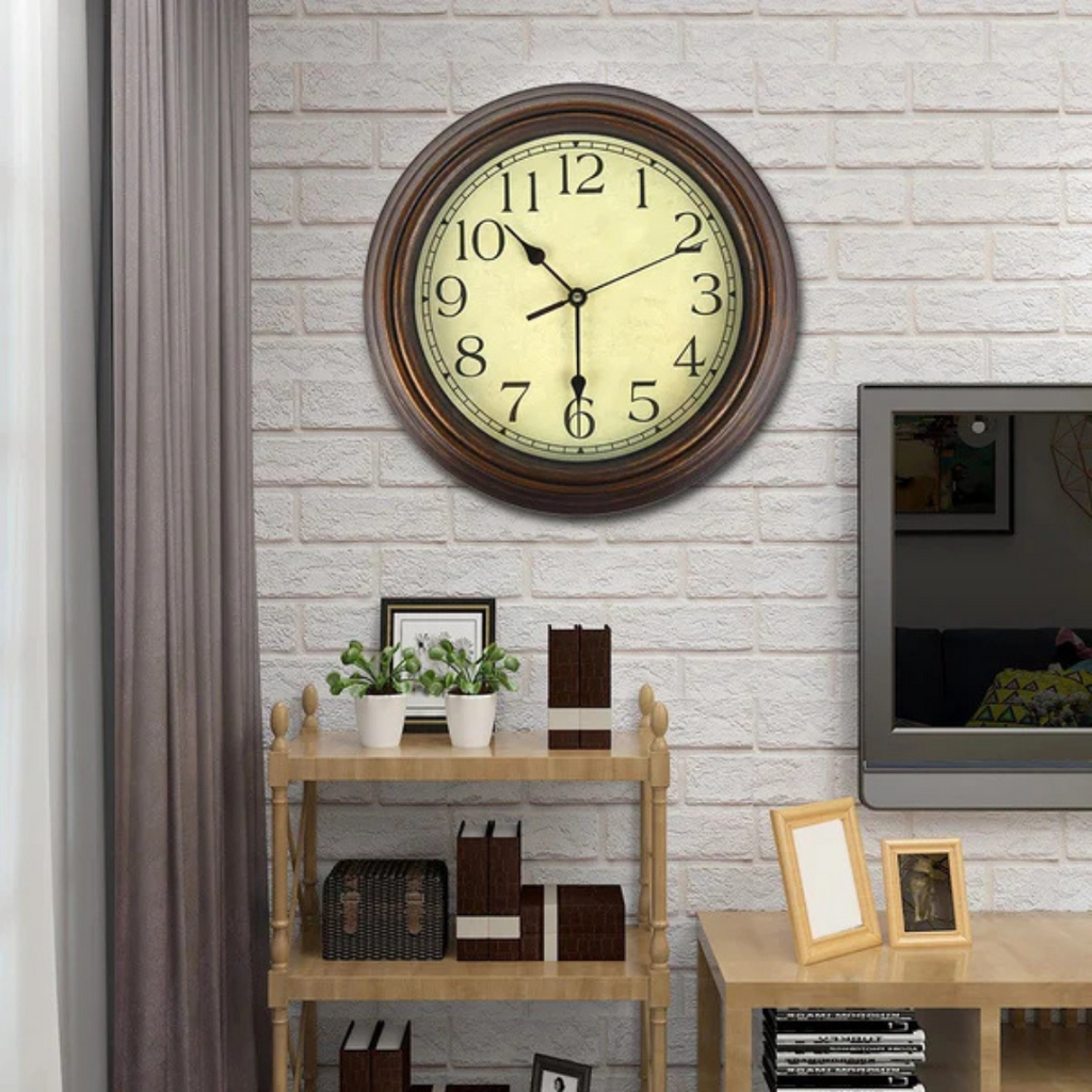 Avtoit | Nostga | Large Wooden Wall Clock Retro Eye-catcher 35 cm