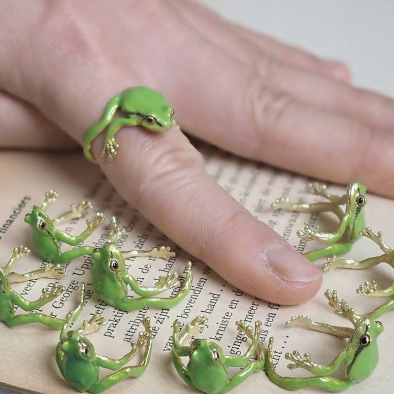 Avtoit | Latest-tree Frog Ring Earrings
