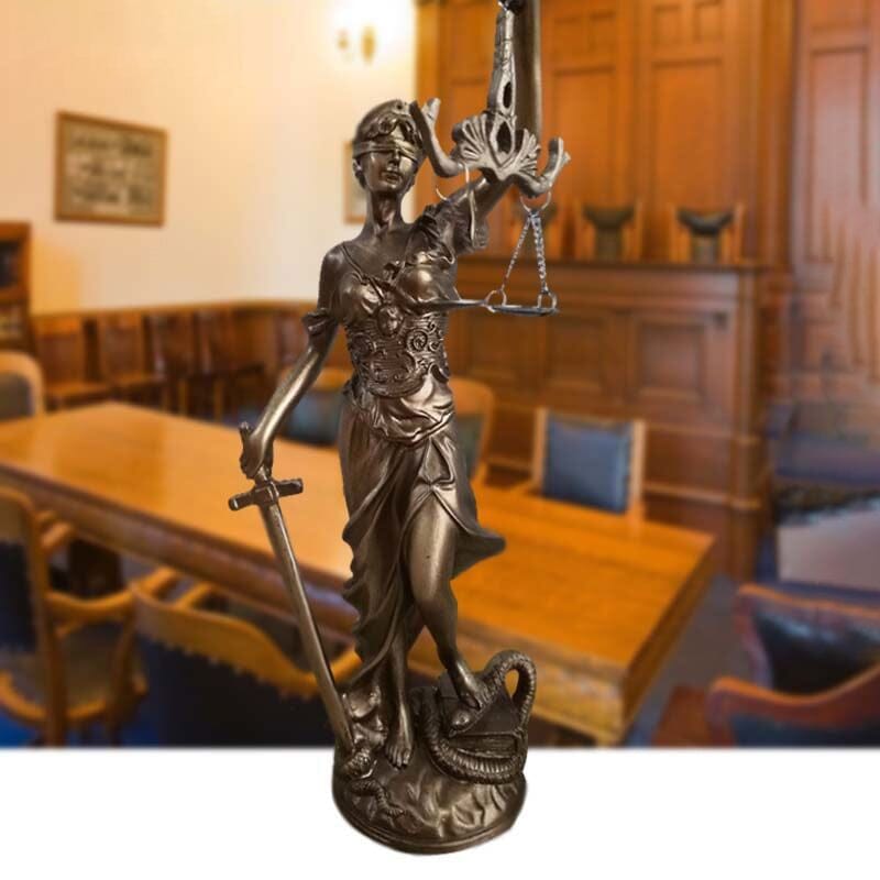 Avtoit | Decoration statue of the goddess of justice