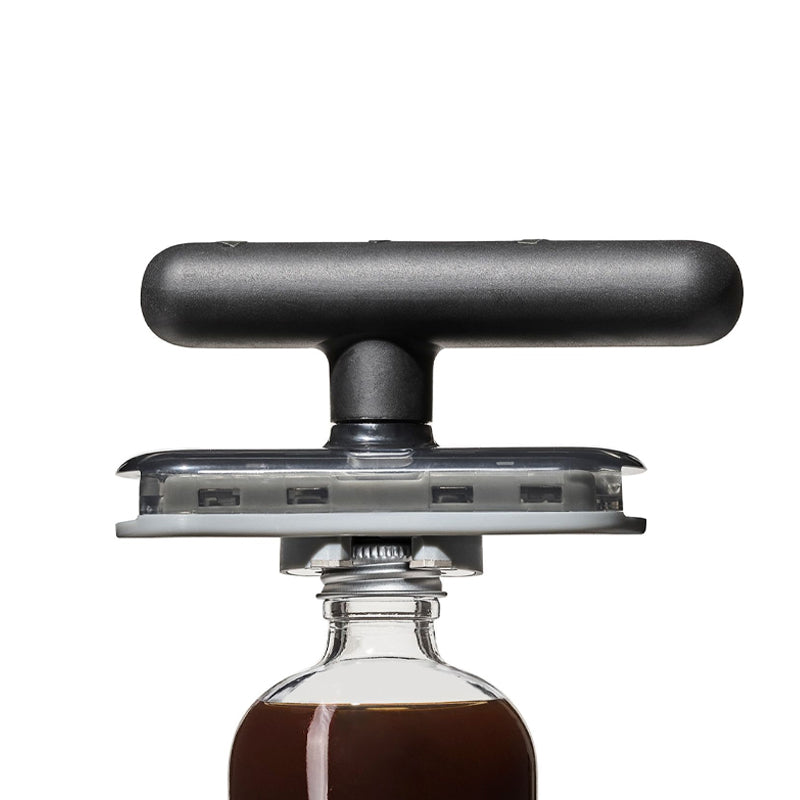 Avtoit | Labor-saving can opener