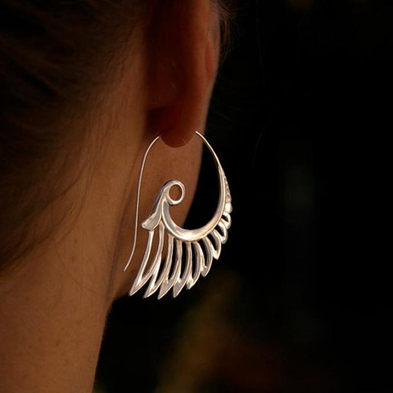 Avtoit | Vintage Peacock Tassel Earrings
