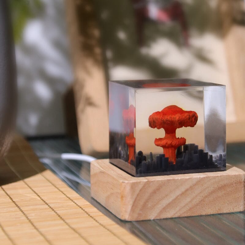 Avtoit | Resin lamp with explosive bombs