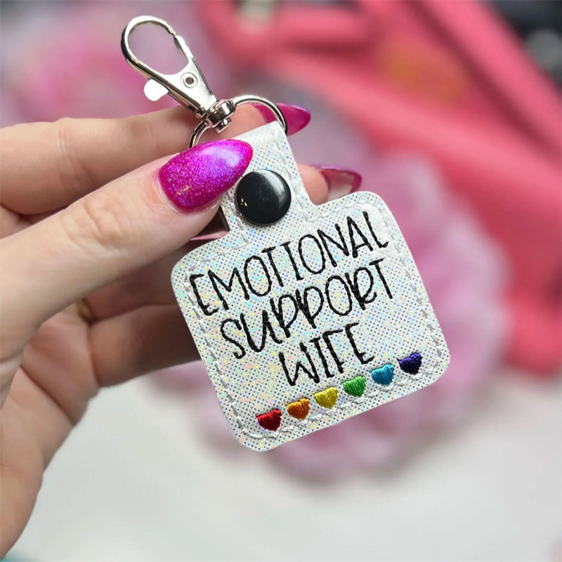Avtoit | Rainbow Hearts Keychain