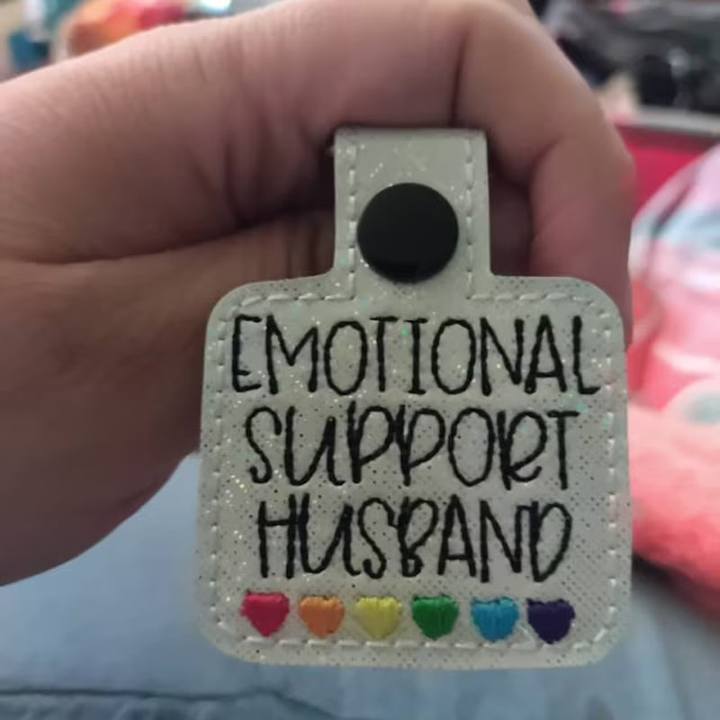 Avtoit | Rainbow Hearts Keychain