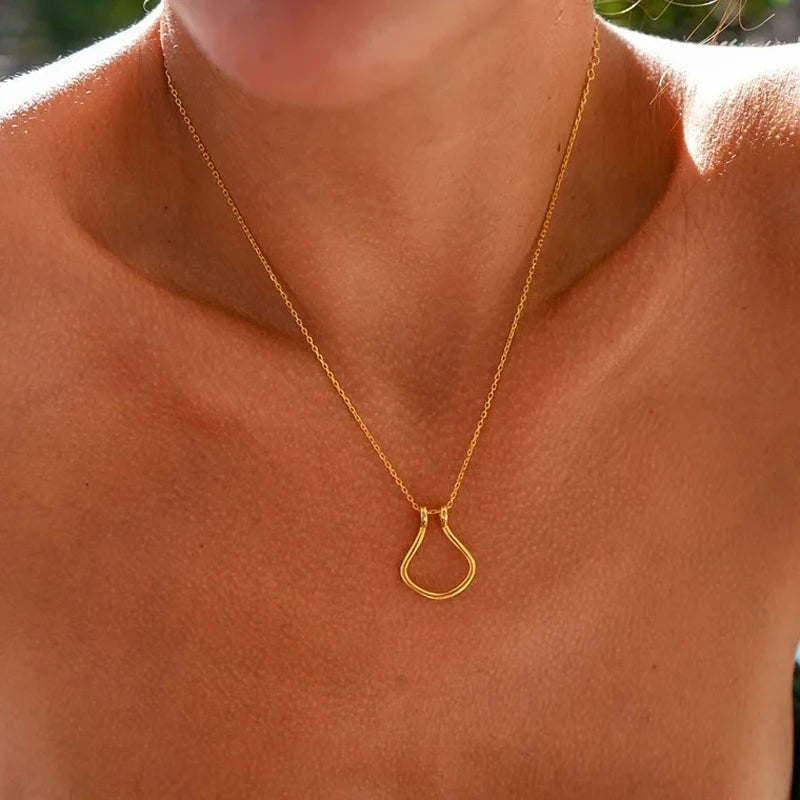 Avtoit | Protect your precious ring when you're not wearing it on your finger!