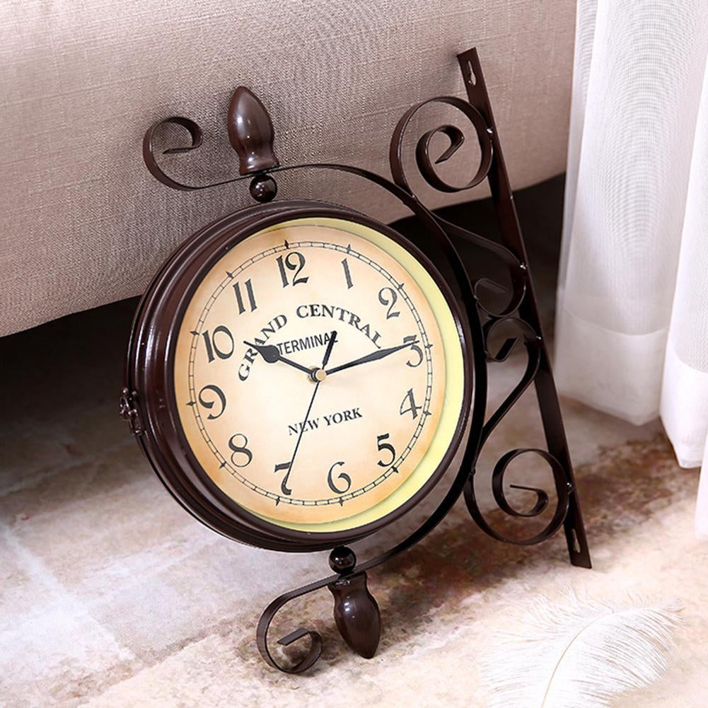 Avtoit | UrbanRetro - New Yorker Vintage Wall Clock