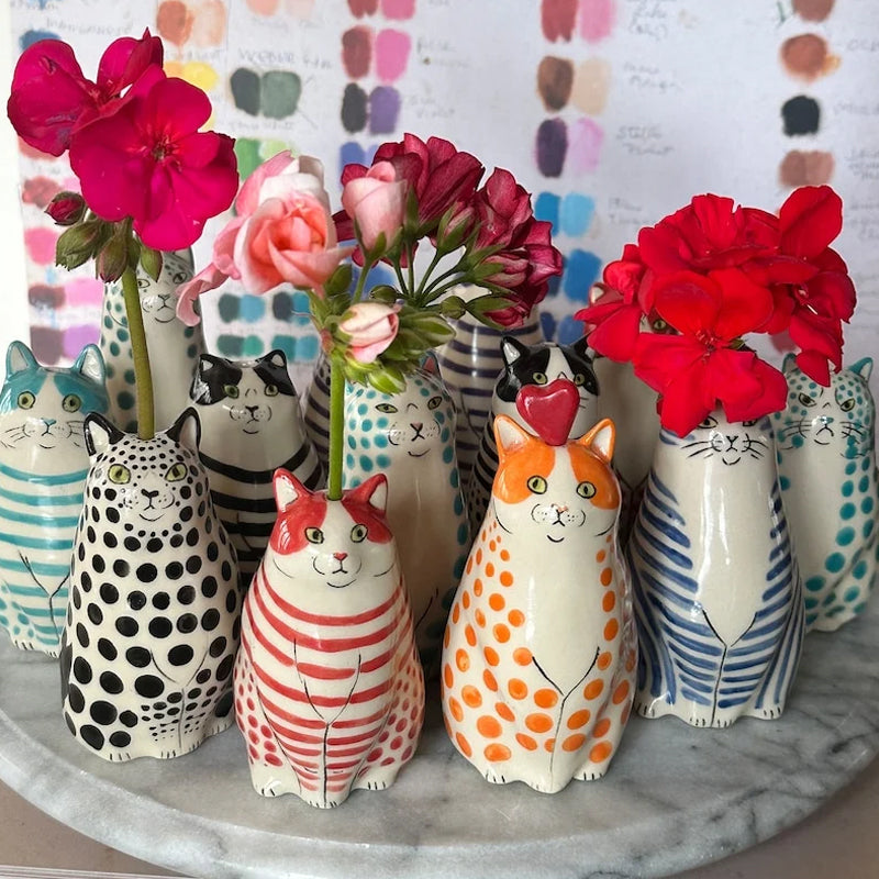 Avtoit | Dotted Cat Vase