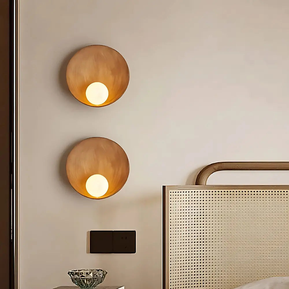 Avtoit | RadiantForm - Sleek and Chic Wall Light