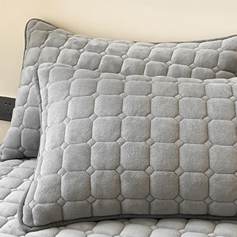 Avtoit | Modern Soft Throw Blanket with Square Texture – Stylish Fluffy Bed & Sofa Cover