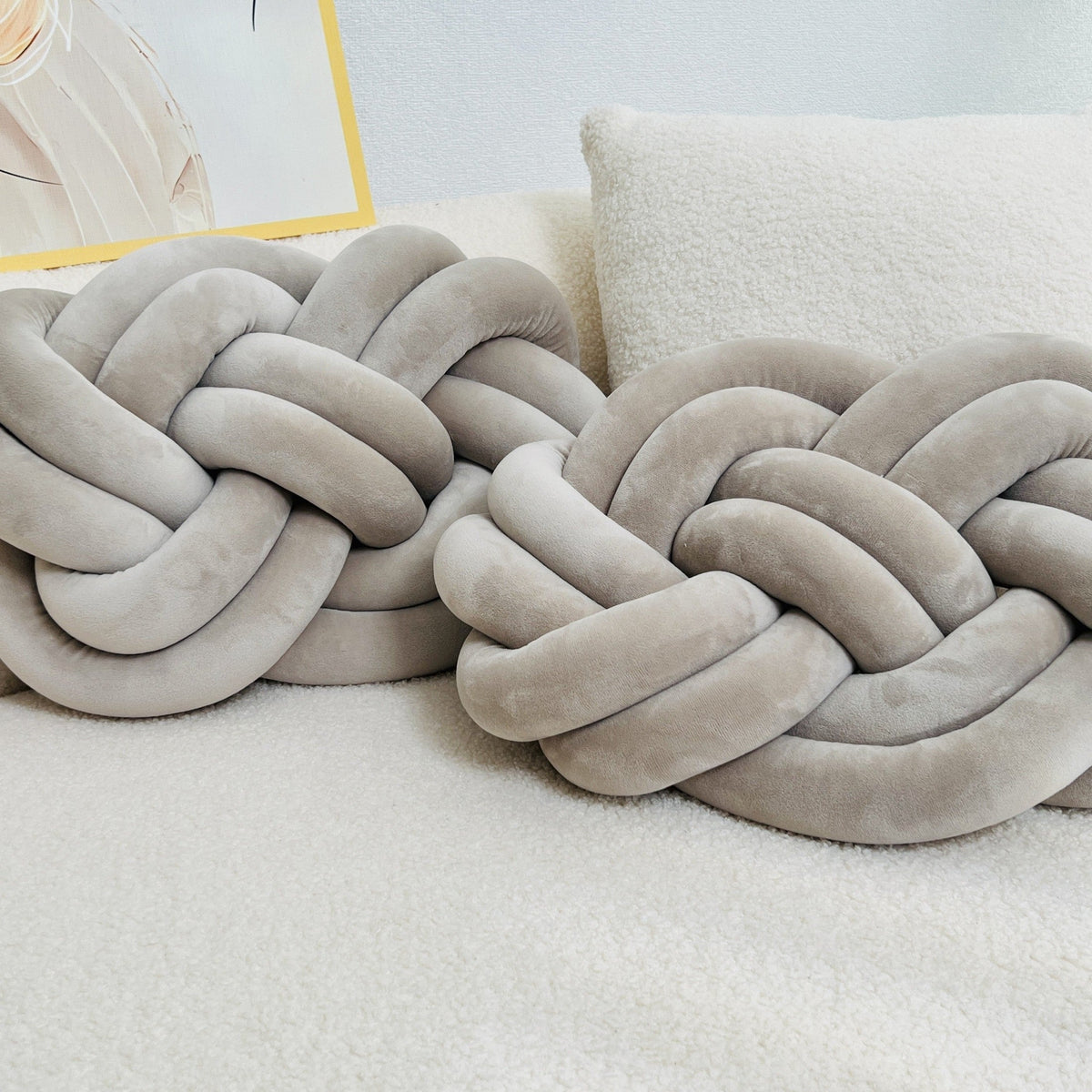 Avtoit | CozyKnot - Stylish Living Room Cushions