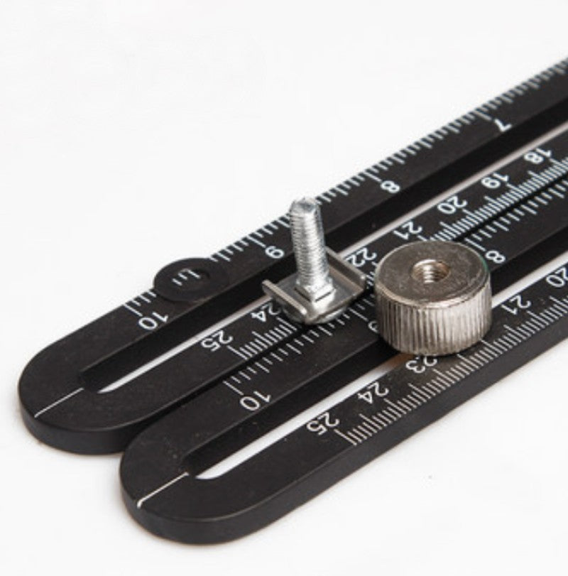 Avtoit | Multi-Angle Measuring Ruler with 6 Foldable Sides, For Handymen, Builders, Craftsmen, Carpenters, Roofers and More