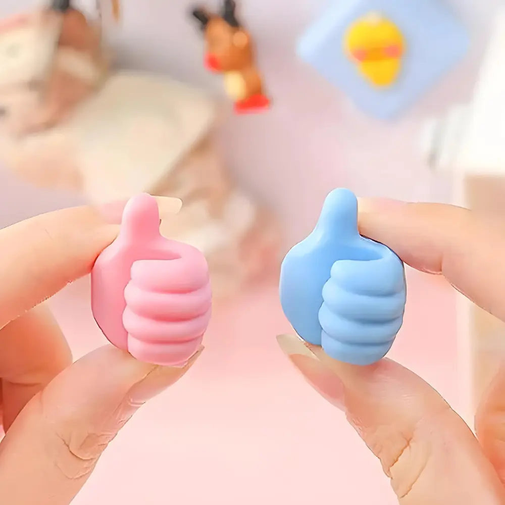 Avtoit | 20+20 | Self-adhesive thumb hooks