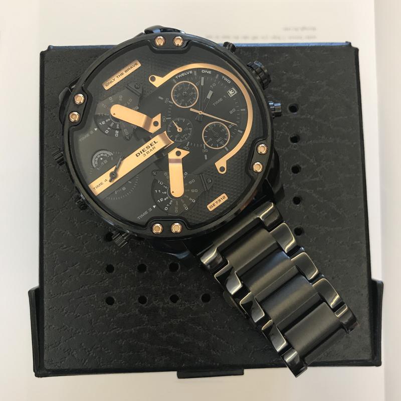 Men's Stainless Steel Chronograph Quartz Watch
