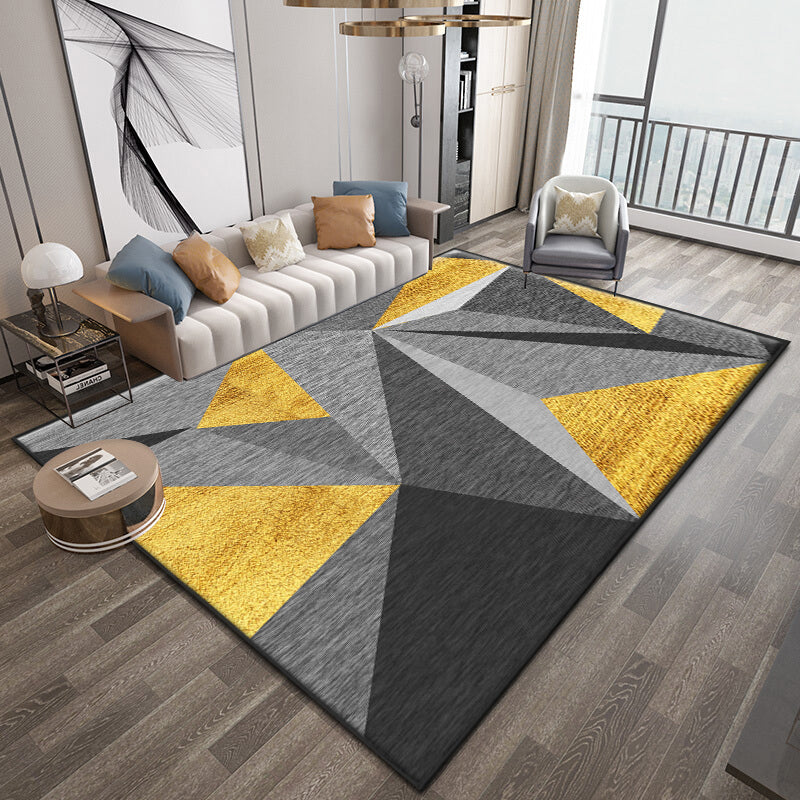 Avtoit | Nice 3D Effect Triangle Rug Multicolor Contemporary Rug Polypropylene Machine Washable Pet Friendly Non-Slip Rug for Home