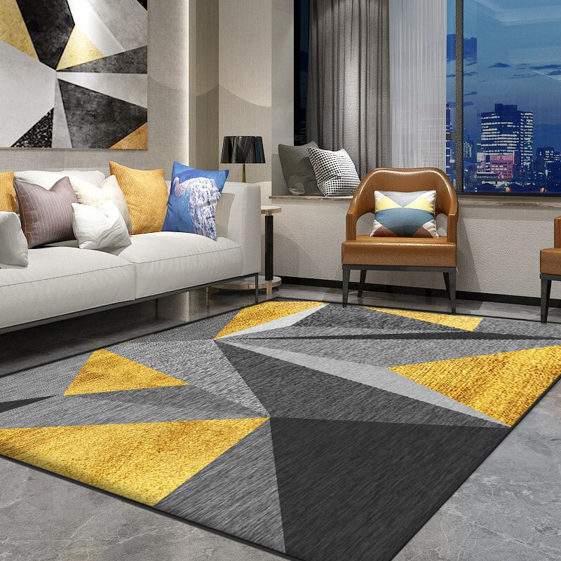 Avtoit | Nice 3D Effect Triangle Rug Multicolor Contemporary Rug Polypropylene Machine Washable Pet Friendly Non-Slip Rug for Home