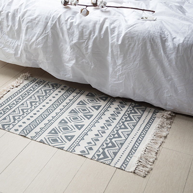 Avtoit | Retro Bedroom Rug Multicolored Geometric Print Area Rug Fabric Machine Washable Carpet with Fringe