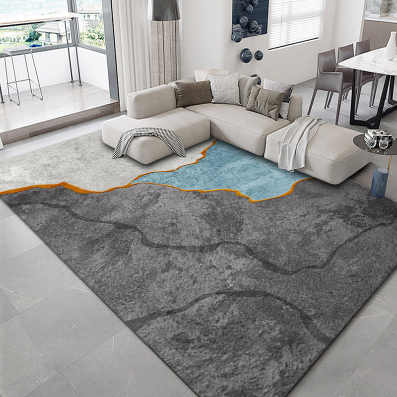 Avtoit | Luxurious geometric print rug Multicolored synthetic rug with non-slip backing pet-friendly rug for the living room