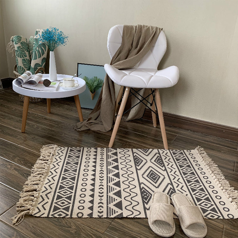 Avtoit | Casual Multicolored Western Rug Cotton Blend Geometric Light Rug Machine Washable Woven Rug with Fringes for Living Room