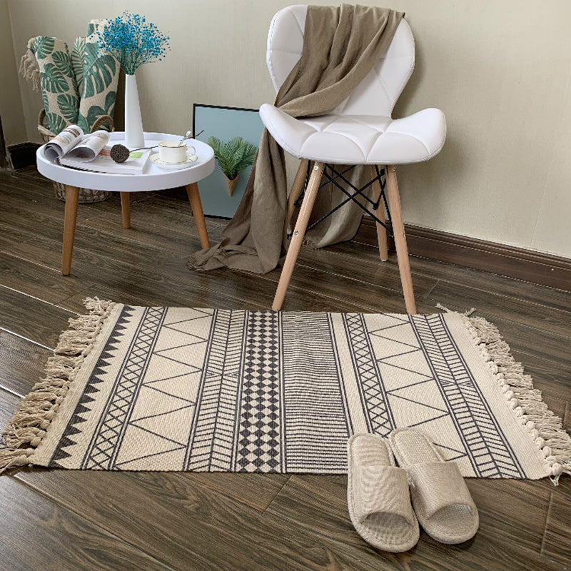 Avtoit | Casual Multicolored Western Rug Cotton Blend Geometric Light Rug Machine Washable Woven Rug with Fringes for Living Room