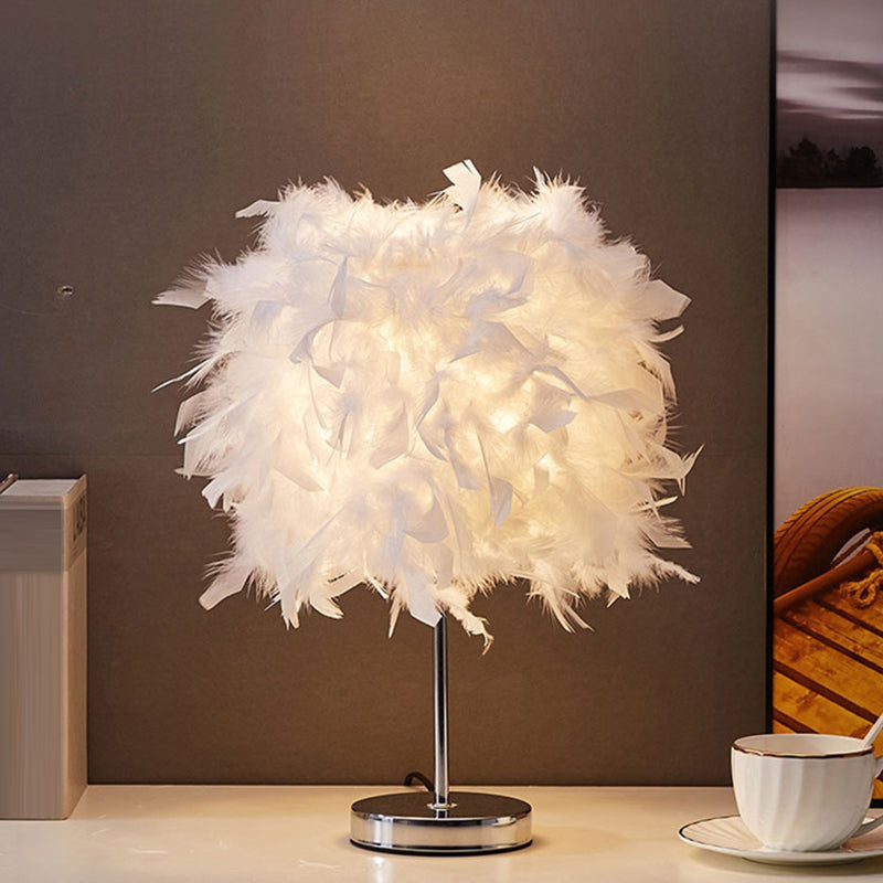 Avtoit | White Cylindrical Table Lamp Simplicity Single Bulb Spring Table Lamp