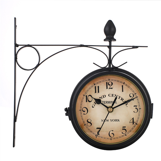 Avtoit | TwinView - Euro-Style Double Wall Clock