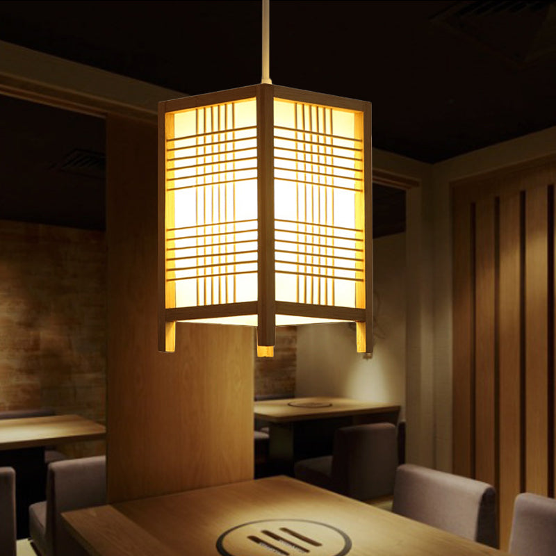Avtoit | Traditional Japanese Lantern Made of Wood