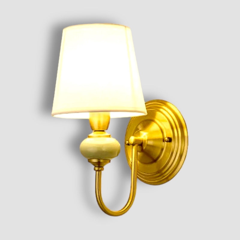 Avtoit | BeamGlow – LED Wall Lamp with Stylish American Design