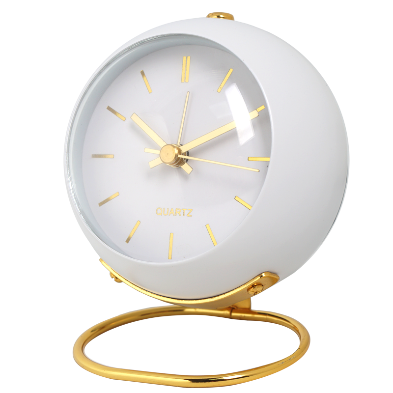Avtoit | Minimalistic round table clock