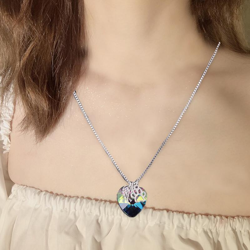 Avtoit | Rainbow Heart Necklace