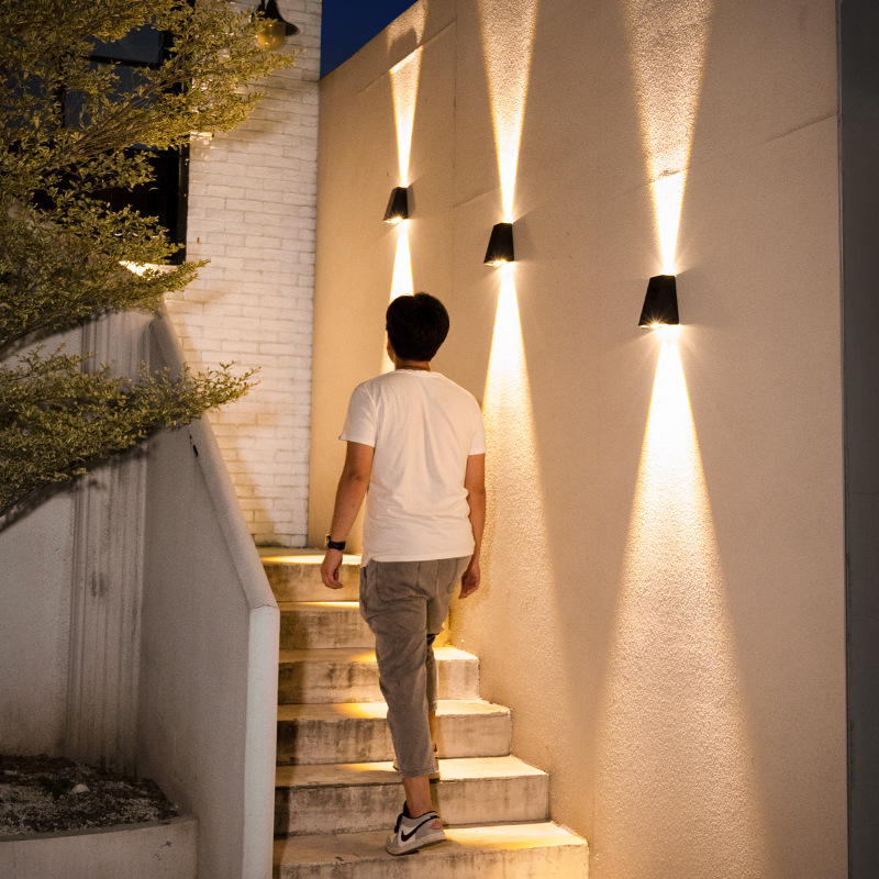 Avtoit | Modern LED outdoor wall light with up & down light – Waterproof wall lamp for house facade and entrance area