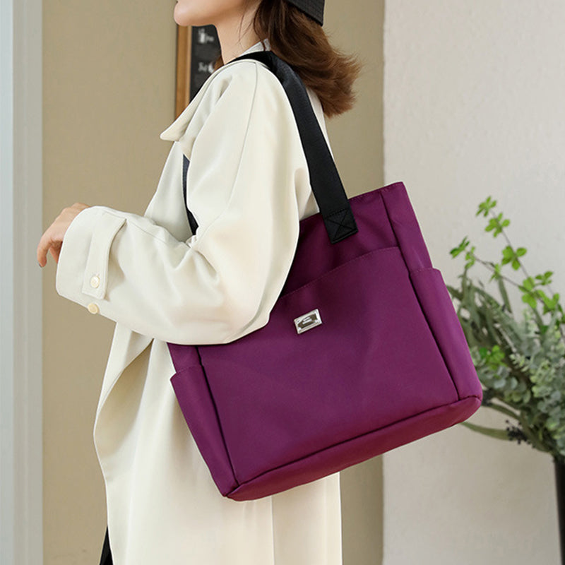 Avtoit | Lightweight Waterproof Nylon Shoulder Bag