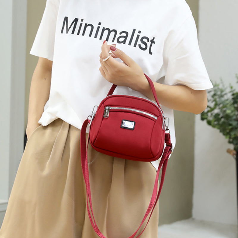 Avtoit | Lightweight Solid Nylon Shoulder Bag