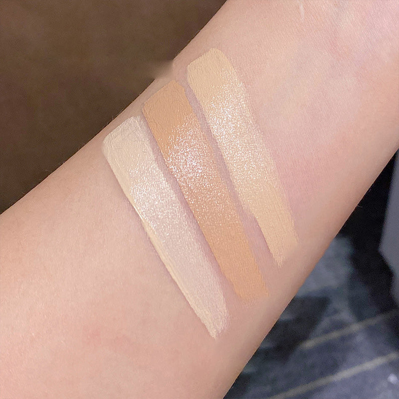 Avtoit | Tri-Color Concealer Palette for Acne Spots and Dark Circles