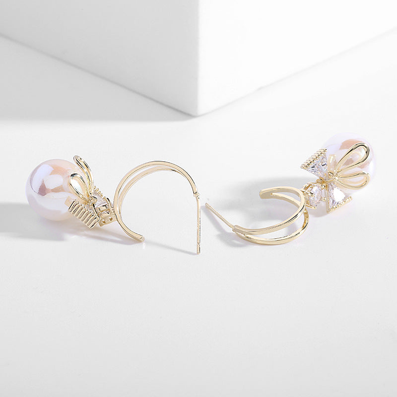 Avtoit | Bow Pearl Earrings
