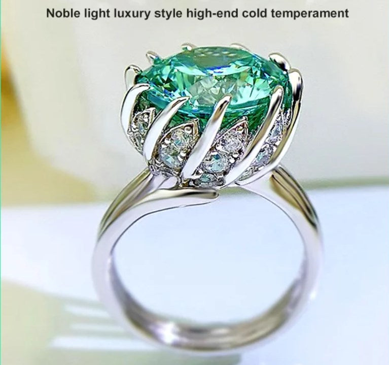 Avtoit | 6 Carat Paraiba Blue-green Lotus Diamond Ring