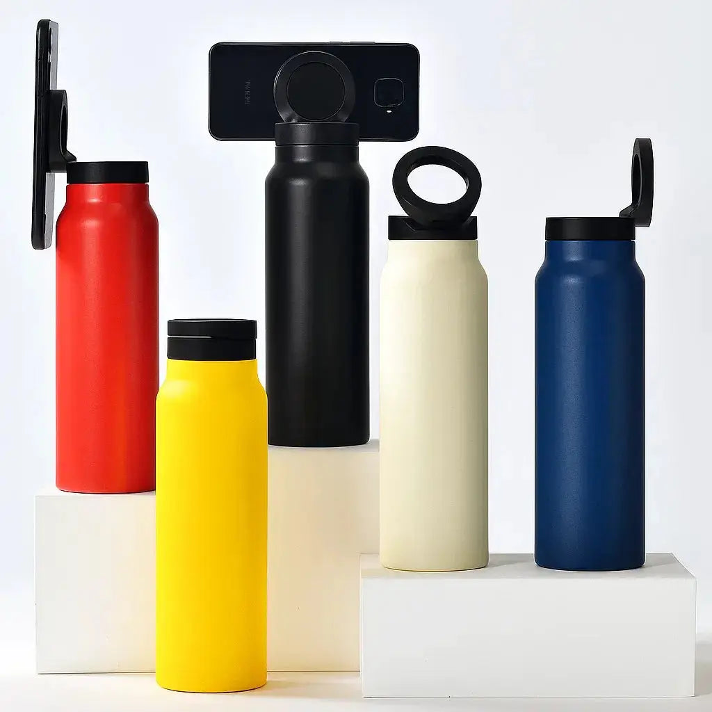 Avtoit | 3-in-1 insulated cup with magnetic bottom and phone holder