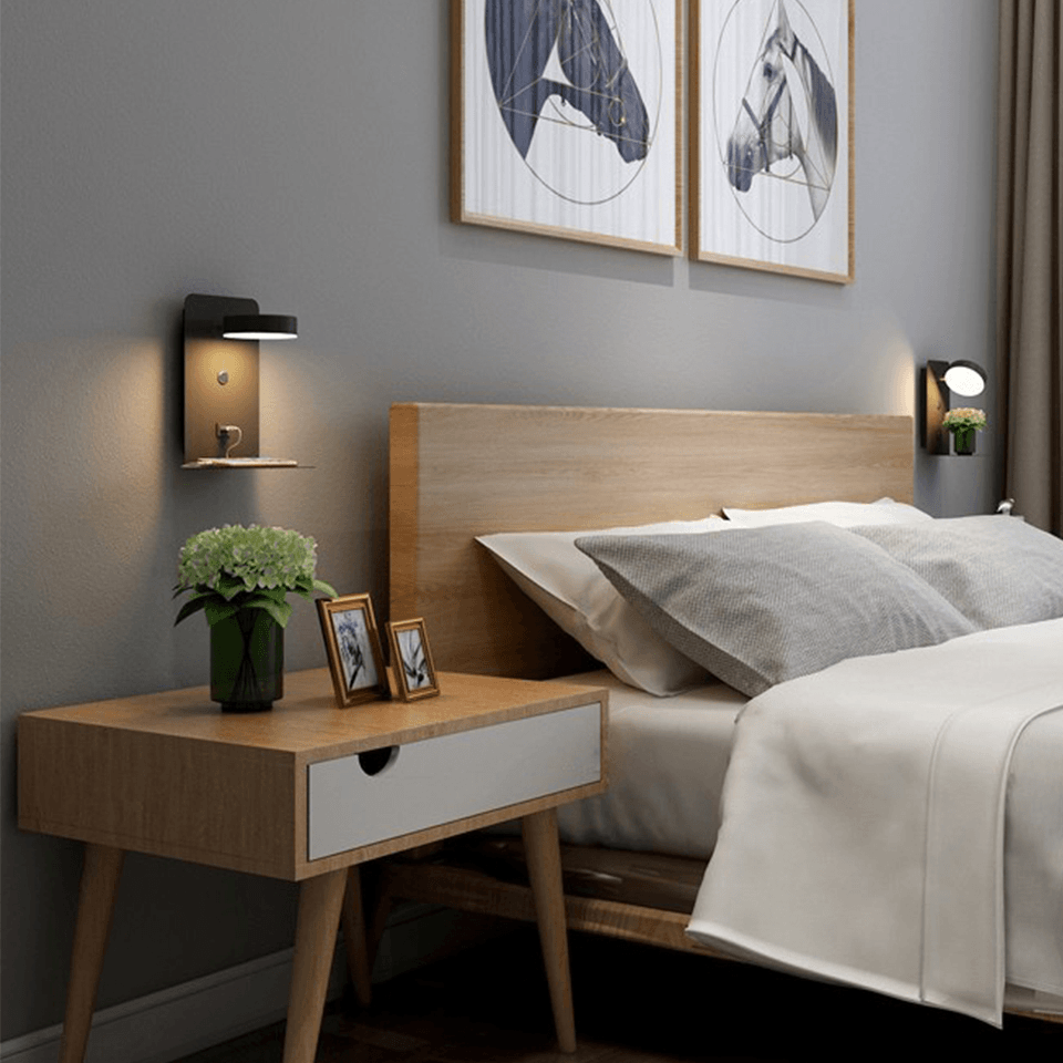 Avtoit | Night lamp with charger - BrightHub - 330° Rotatable - Charging station