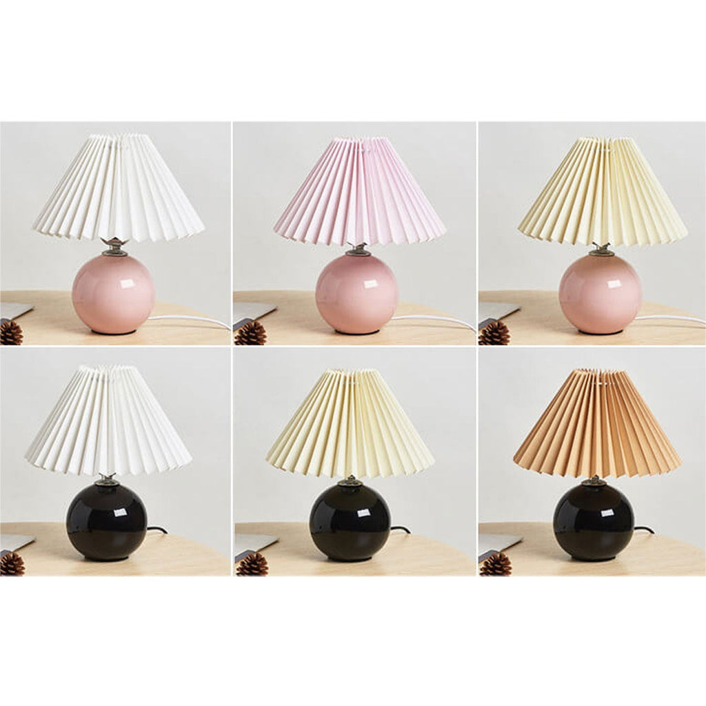 Avtoit | Nordic minimalist 1-light table lamp made of ceramic with pleats