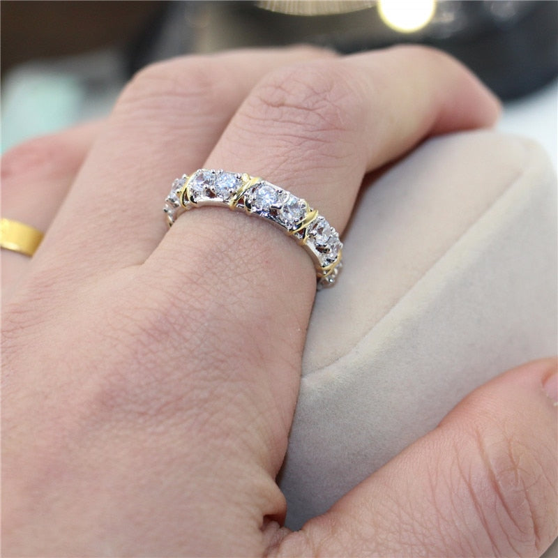 Avtoit | "Sparkle Your Fingertips - Explore Our Ring World"