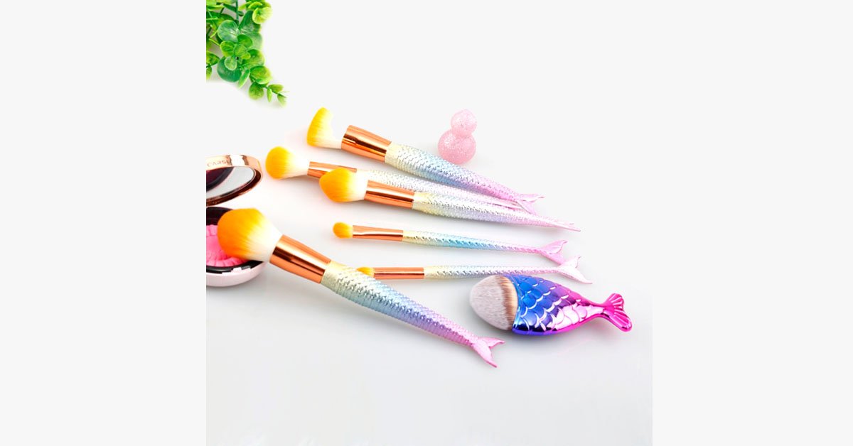 Avtoit | Mermaid Dream Glam Brush Set - Perfect your makeup in a glamorous way