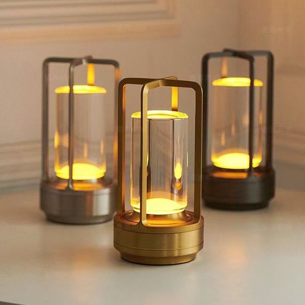 Avtoit | Klara Crystal Table Lamp with Touch Panel and USB Connection