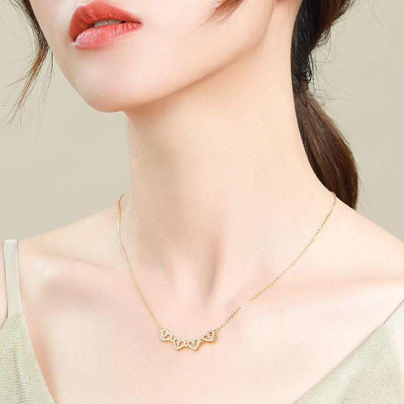 Avtoit | Hollow Four Leaf Clover Necklace