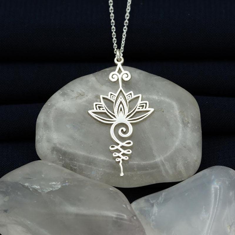 Avtoit | Stylish Lotus Necklace